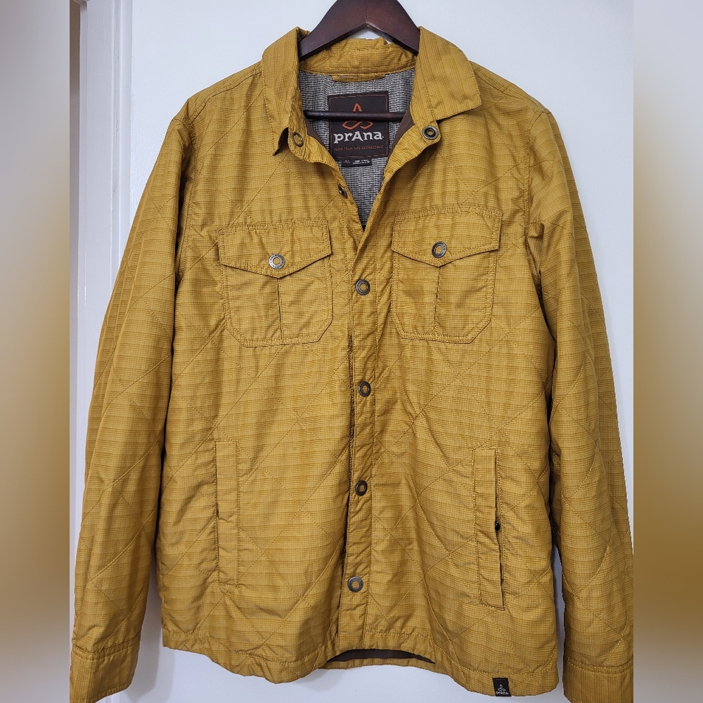 Prana button-down lightweight jacket, water resistant, size large, like new